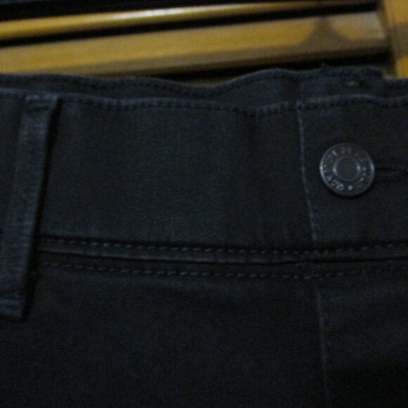 Levi Strauss Signature black jeans pull on straight leg with stretch size 12 - Picture 3 of 10
